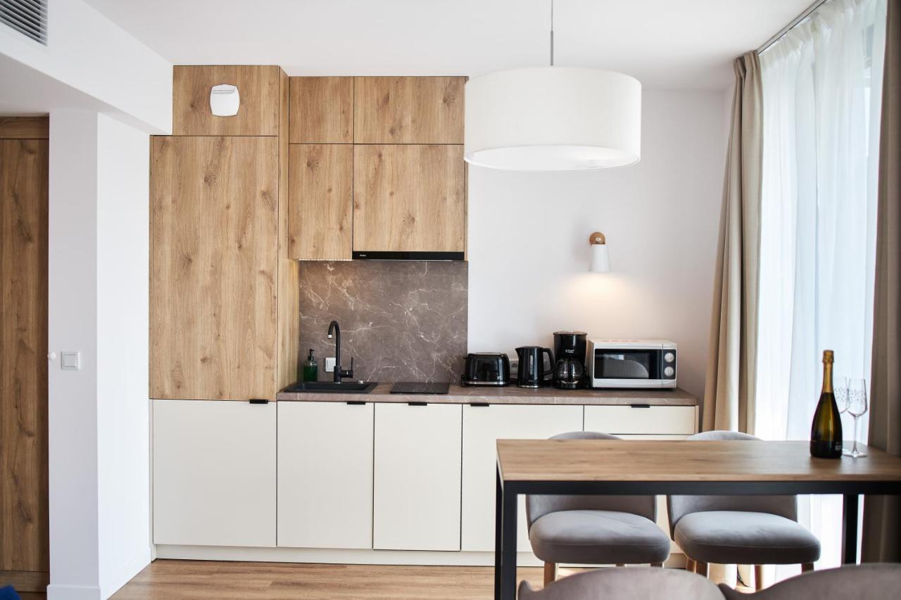 Jantaris Mielno Apartamenty Przy Plazy Bagian luar foto
