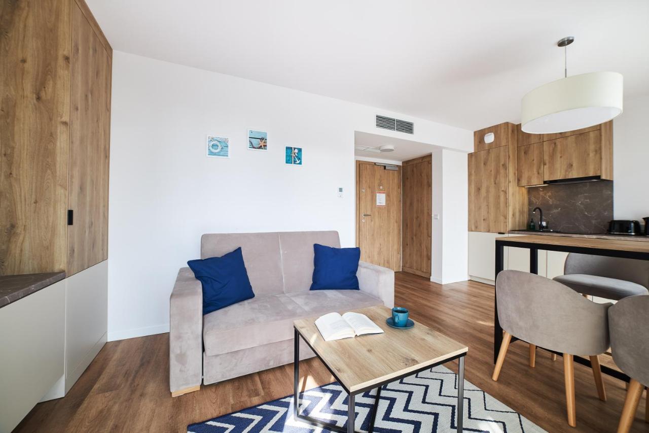 Jantaris Mielno Apartamenty Przy Plazy Bagian luar foto