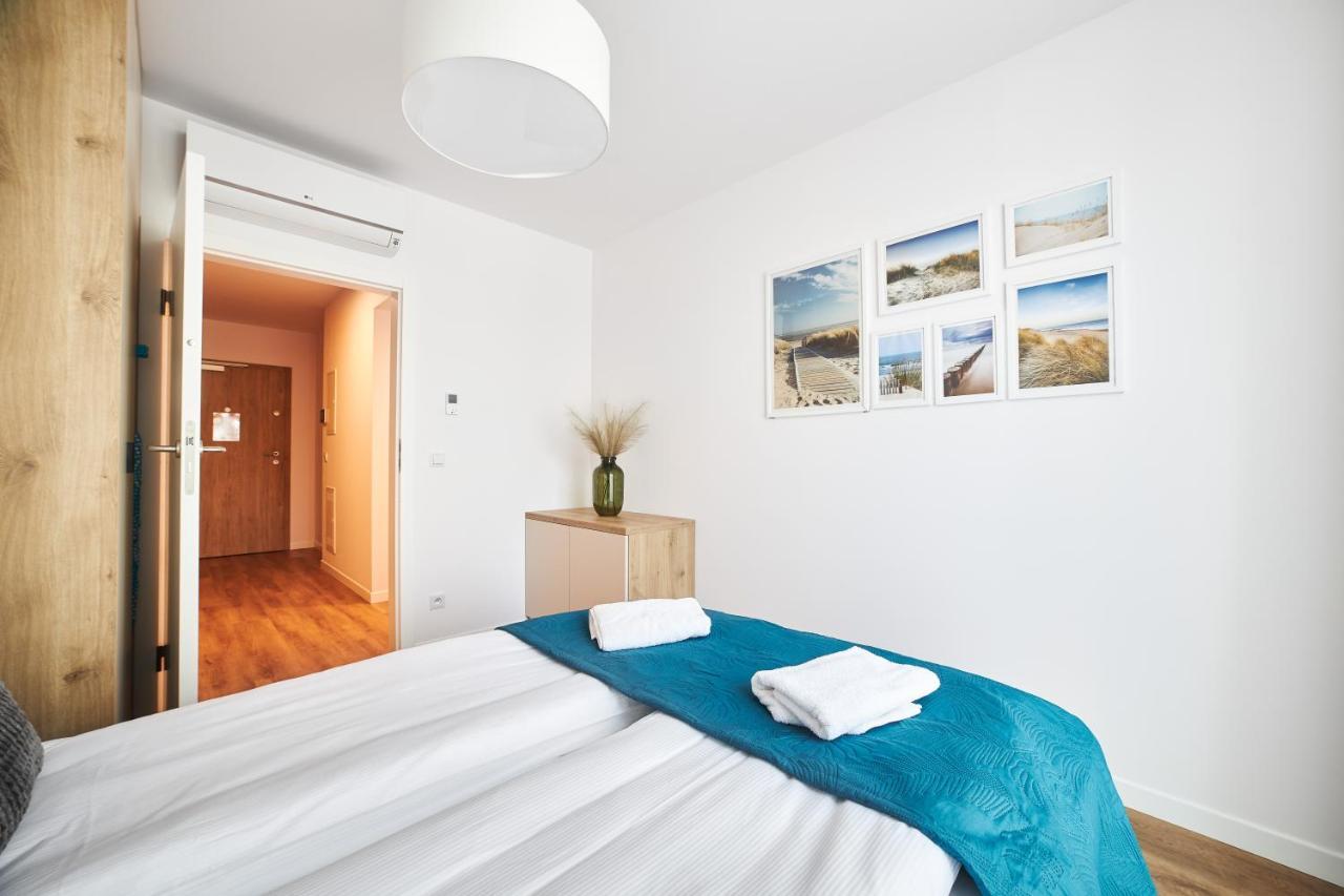 Jantaris Mielno Apartamenty Przy Plazy Bagian luar foto