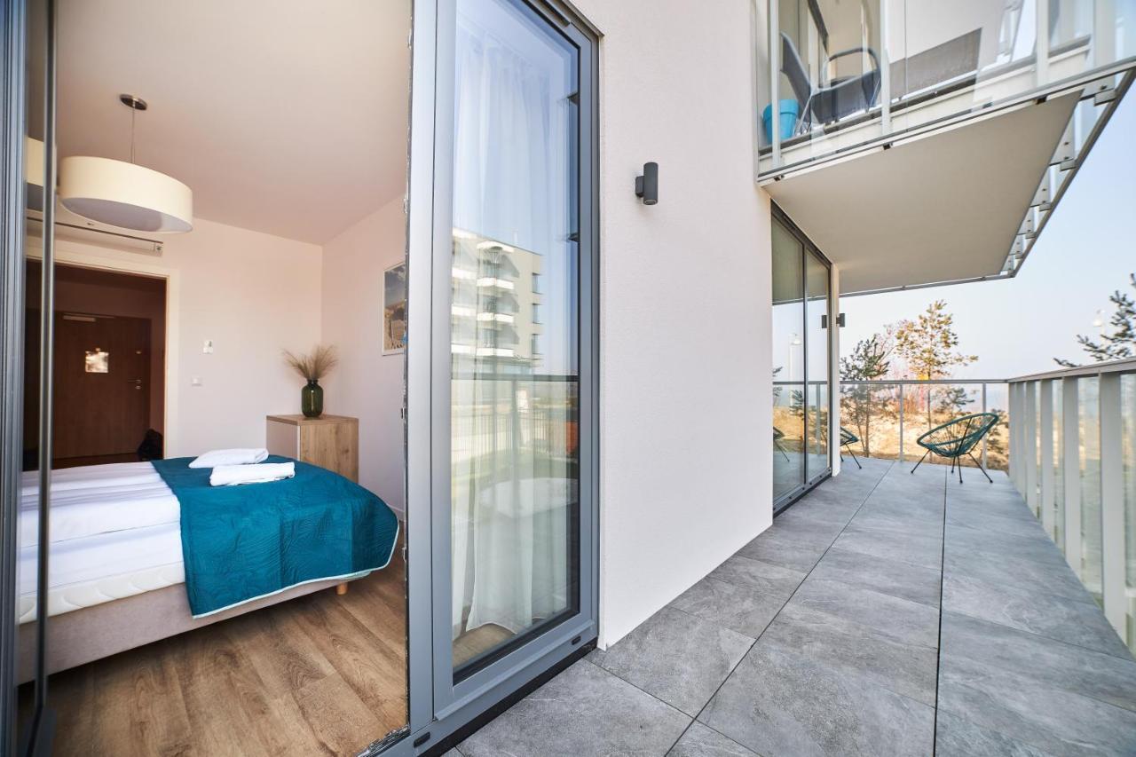 Jantaris Mielno Apartamenty Przy Plazy Bagian luar foto