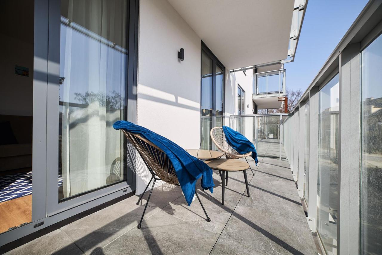 Jantaris Mielno Apartamenty Przy Plazy Bagian luar foto